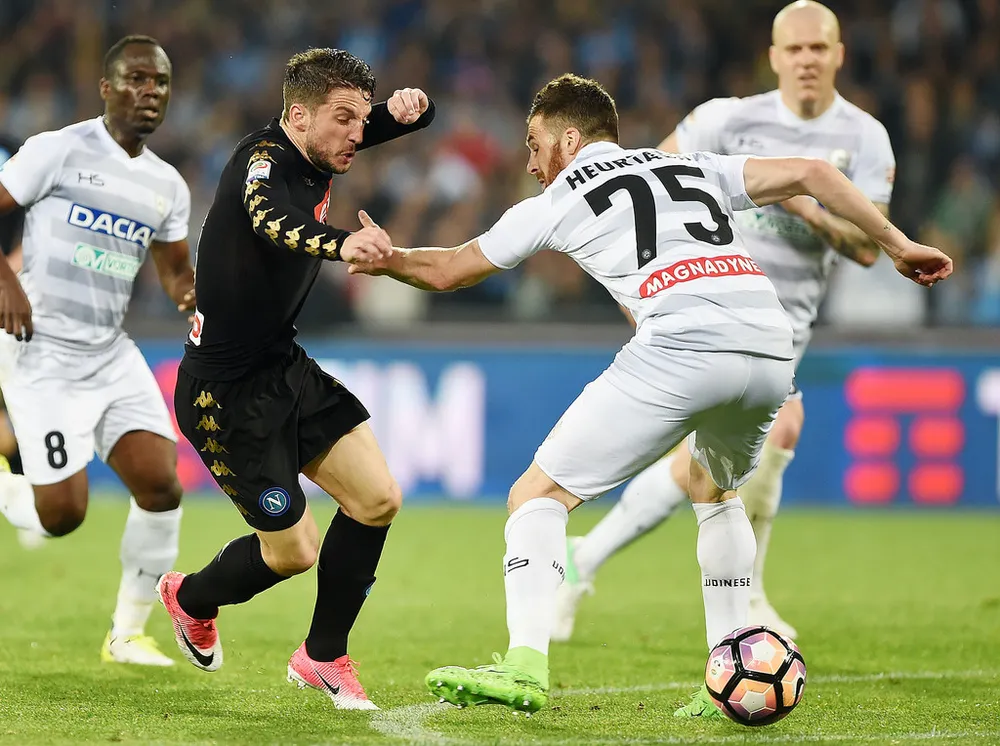 Serie A: Inter đánh chiếm ngôi đầu ở Cagliari ảnh 1