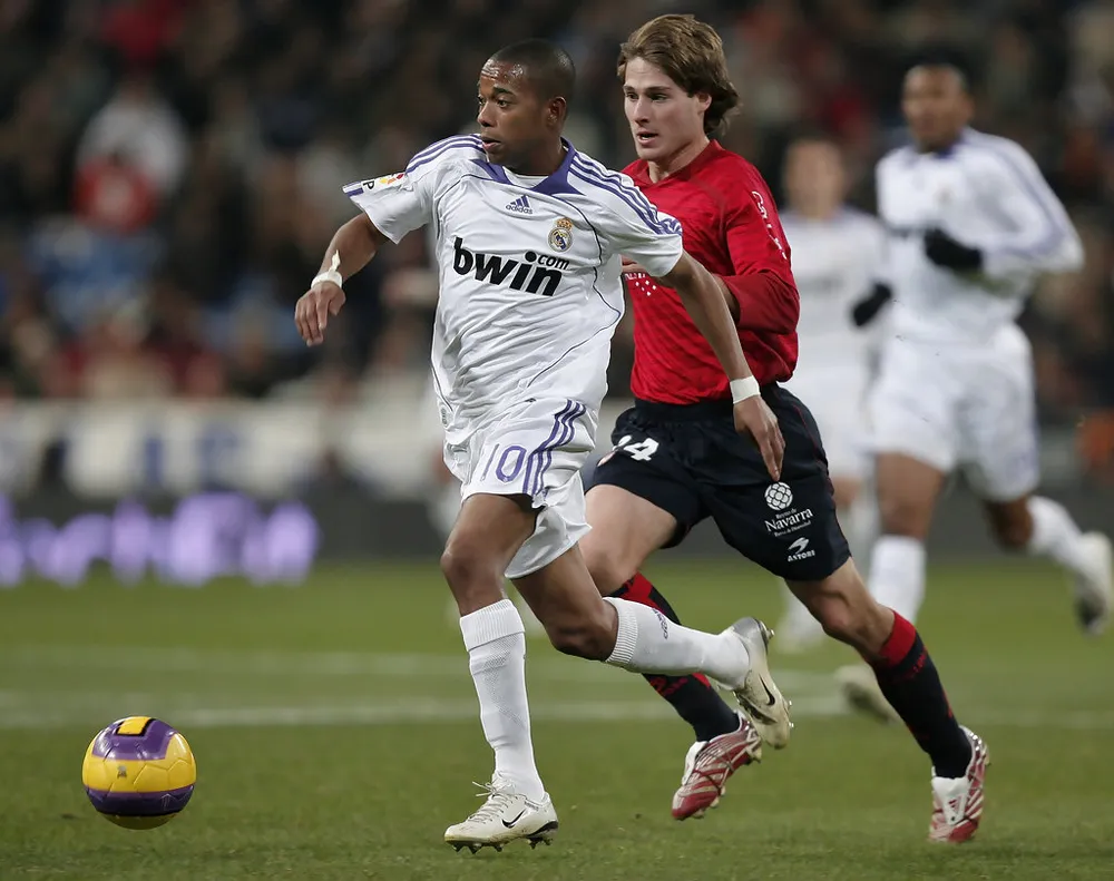 Robinho không thể bị dẫn độ sang Ý ảnh 2