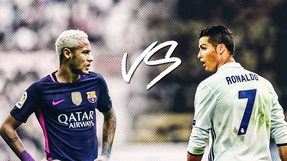 Neymar có thể sớm loại Ronaldo trong cuộc chiến giành Quả bóng vàng năm tới. Ảnh EPA