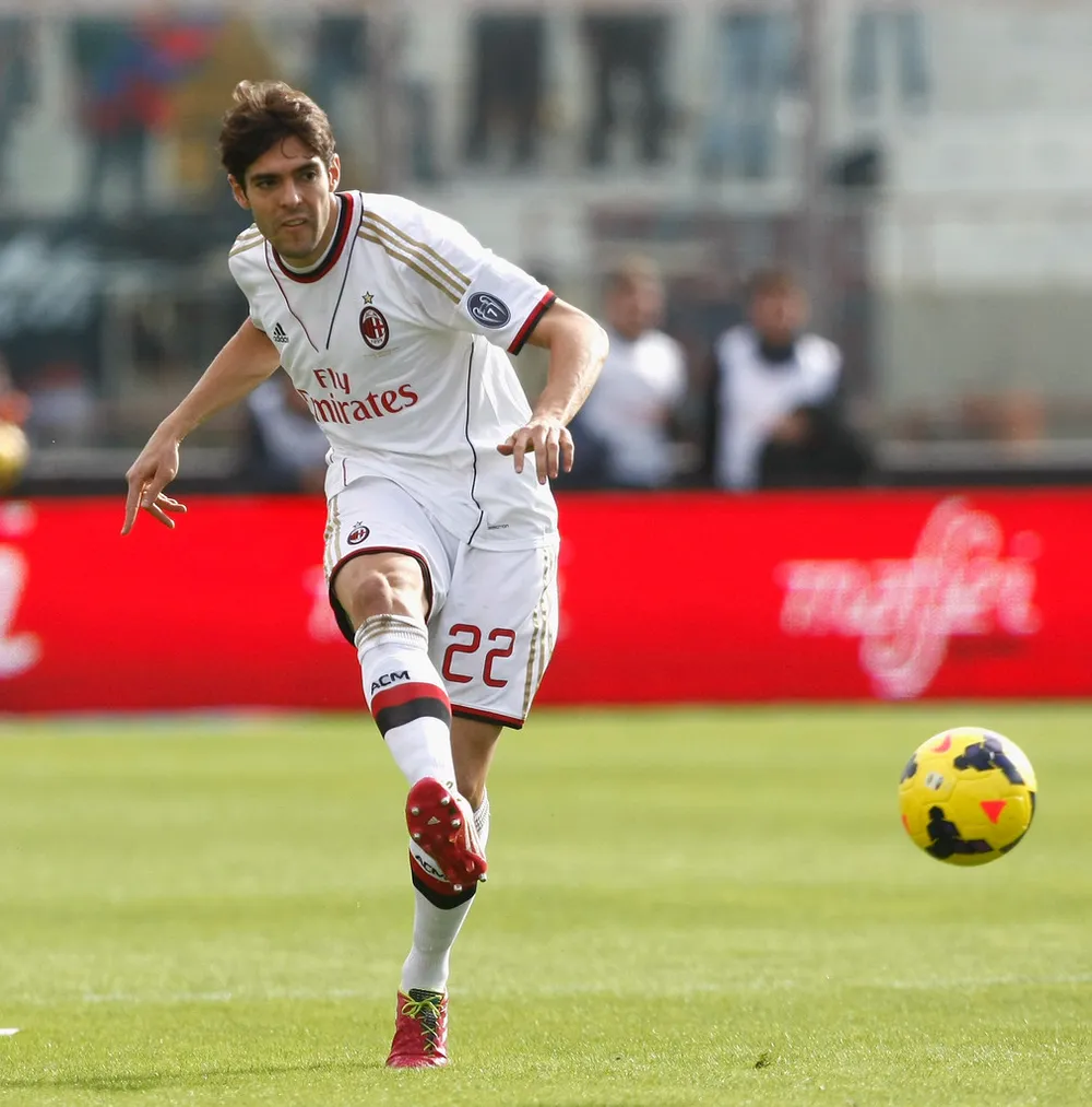 Kaka tuyên bố giải nghệ, sẵn sàng về làm Giám đốc Milan ảnh 2