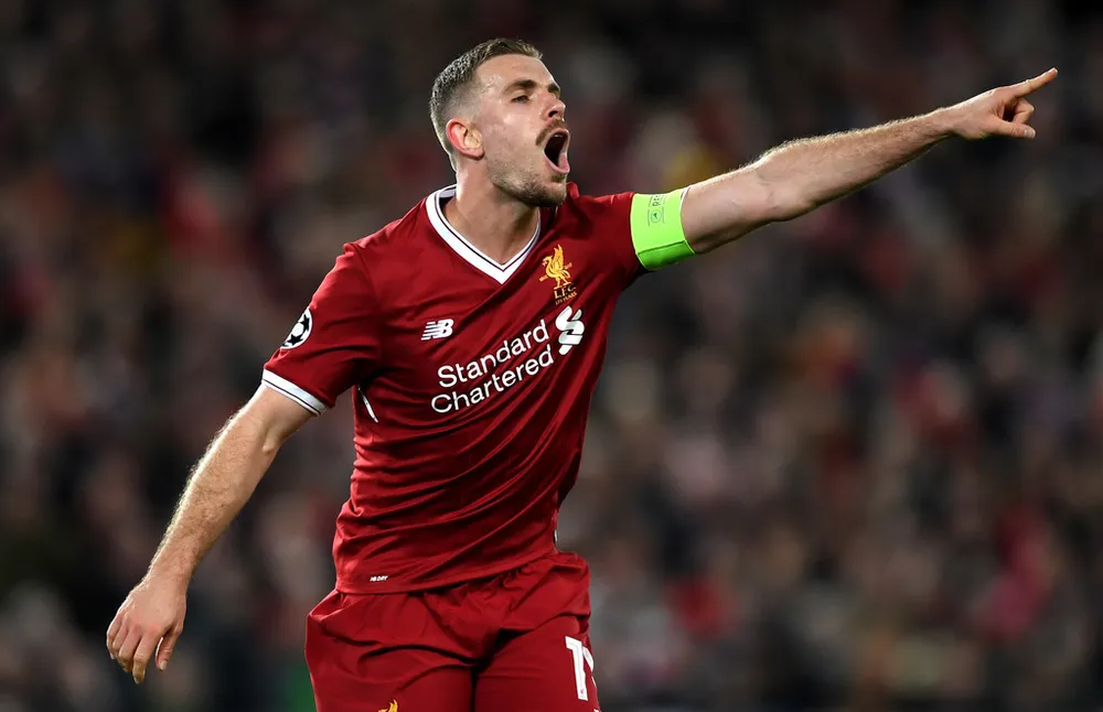 Thủ quân Liverpool Jordan Henderson cảnh giác bài học Barca.