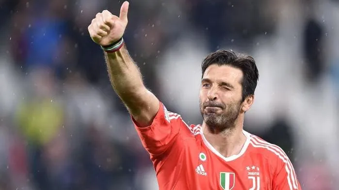 Gigio Buffon có lẽ sẽ đến PSG hơn là sang Manchester United.