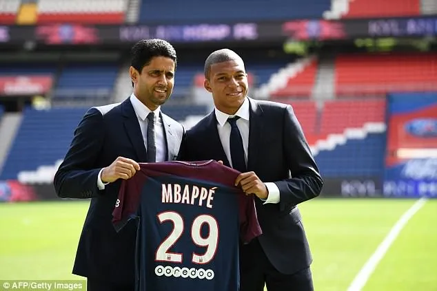 Trả 1 tỷ Euro, PSG cũng không bán Mbappe ảnh 1