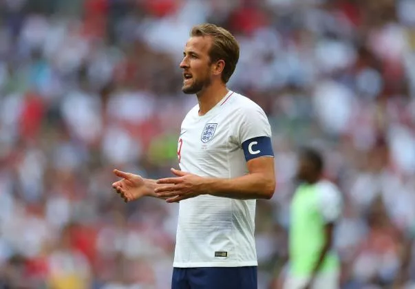 Harry Kane trong màu áo tuyển Anh.