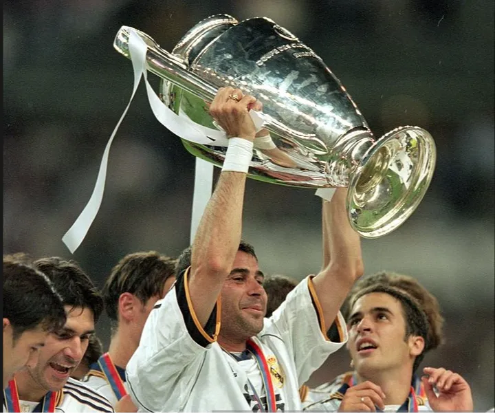 Real Madrid muốn mời Hierro ngồi vào ghế nóng ảnh 1