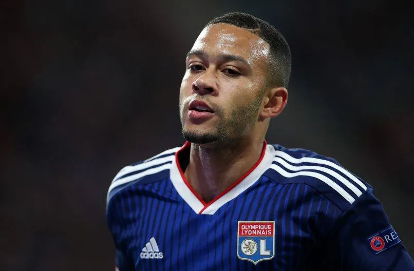 Memphis Depay lại tỏa sáng trong màu áo Lyon