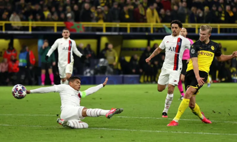 Chỉ trích Neymar, Tuchel lại thấy tương lai bấp bênh ảnh 1