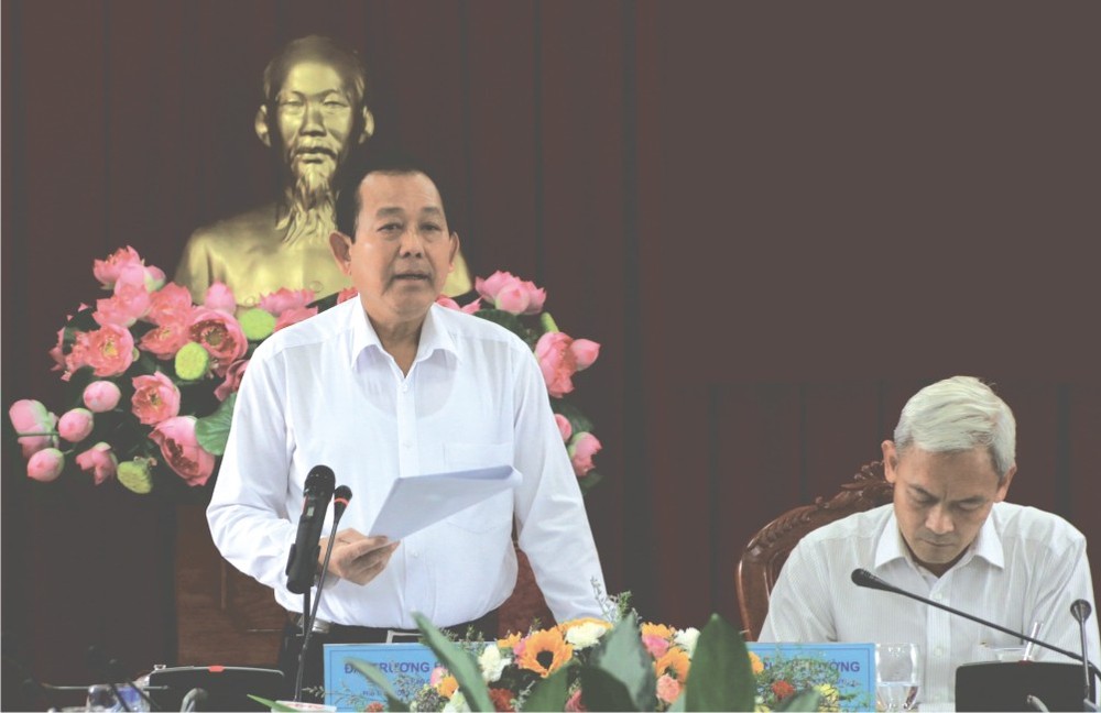 政府副總理張和平在會上發言。