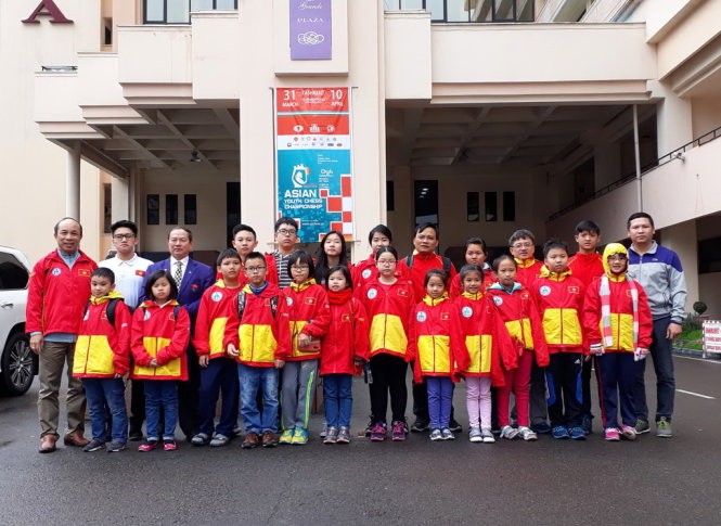 越南國際象棋隊成員。