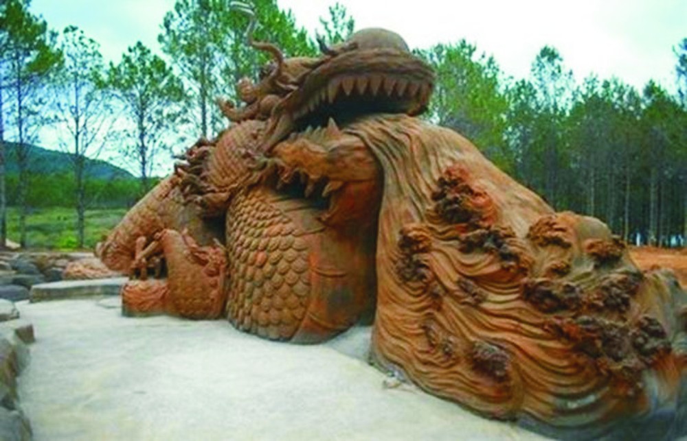 地道入口處的龍頭。