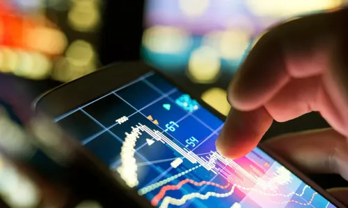 VN Index khôi phục mốc 1.100 điểm, khối ngoại mua ròng trở lại