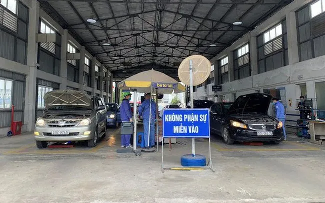 Dự kiến có hơn 1,9 triệu xe ô tô đến 9 chỗ không kinh doanh vận tải được lùi thời hạn kiểm định thêm 6 tháng