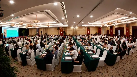 Diễn đàn thu hút được sự quan tâm của rất nhiều DN trên địa bàn TPHCM. Ảnh Hoàng Hùng