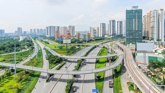 Chủ tịch Quốc hội Vương Đình Huệ chính thức ký ban hành Nghị quyết 98