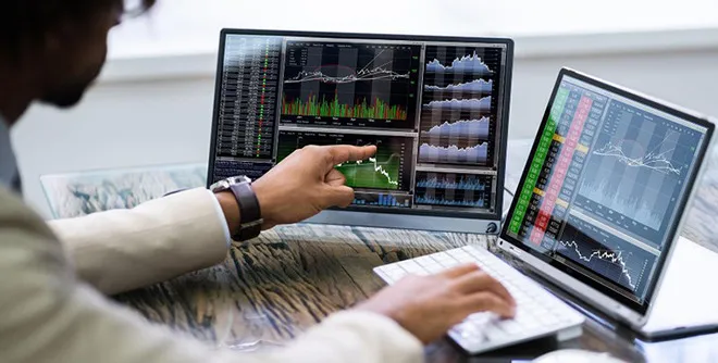 'Ngáo ộp' trên thị trường chứng khoán 