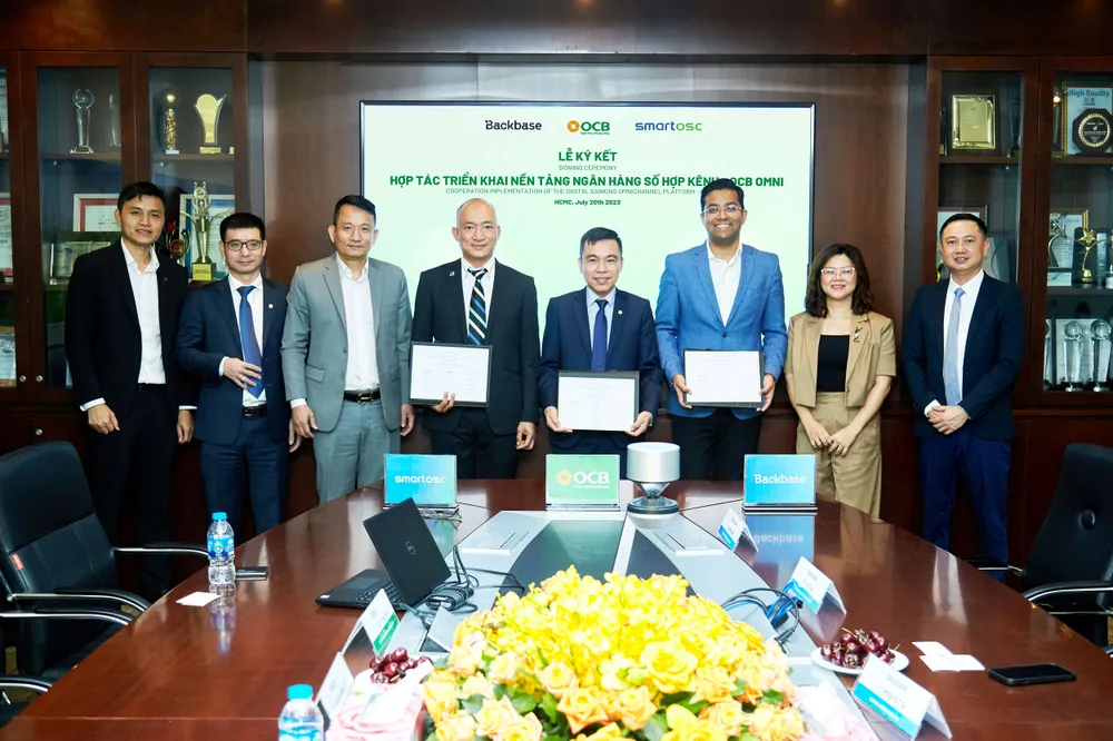 Lễ ký kết thỏa thuận hợp tác triển khai nền tảng NH tương tác Backbase