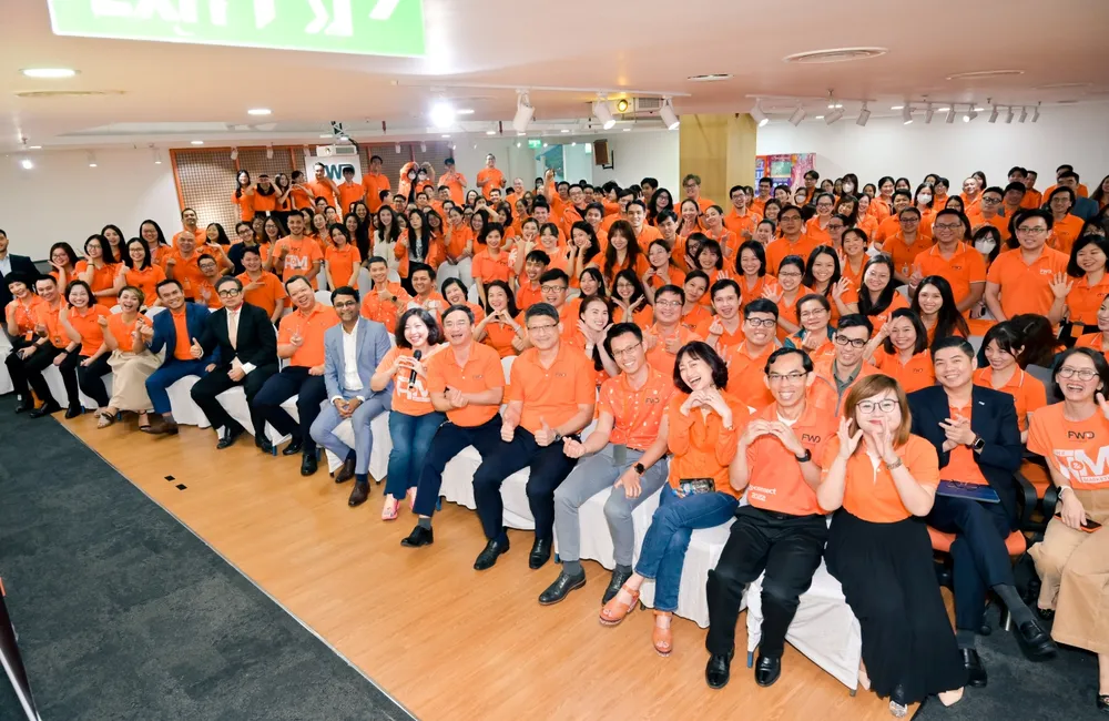 Theo HR Asia, môi trường làm việc của FWD có chỉ số gắn kết giữa nhân viên và tổ chức cao vượt trội so với toàn thị trường Theo HR Asia, môi trường làm việc của FWD có chỉ số gắn kết giữa nhân viên và tổ chức cao vượt trội so với toàn thị trường