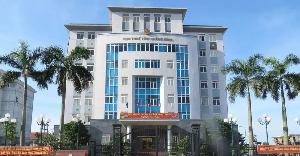 Quảng Bình: Công khai doanh nghiệp bị tạm hoãn xuất cảnh do nợ thuế