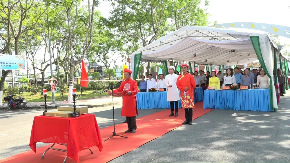 ẢNH 1 - TIỀN NHÂN SA ĐÉC.jpeg