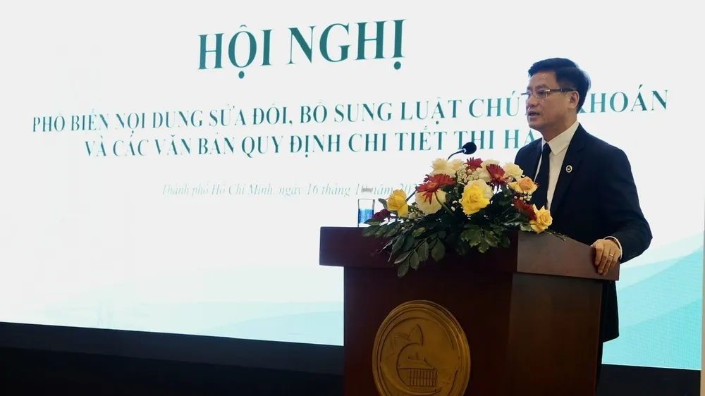 PCT Hoang Van Thu.jpg