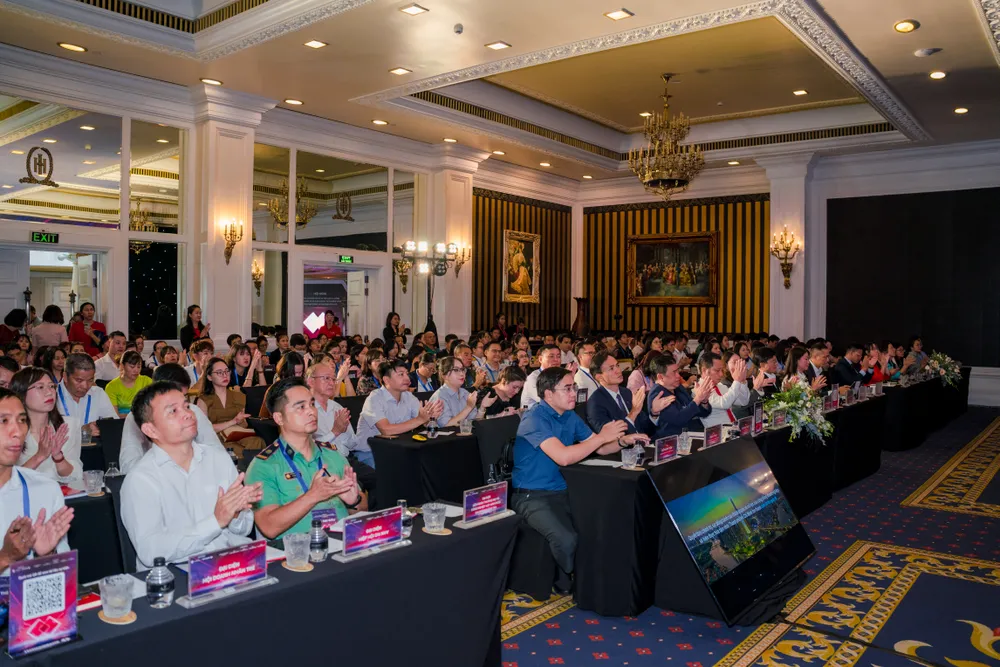 Techcombank hỗ trợ chuyển đổi số cho các hộ kinh doanh tại TPHCM 