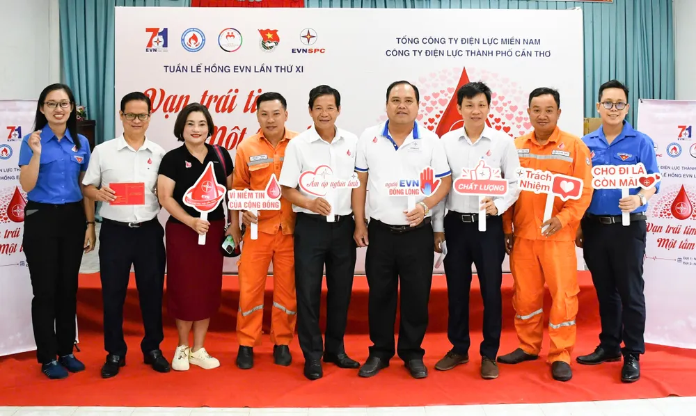 Điện lực TP Cần Thơ hưởng ứng “Tuần lễ hồng EVN” lần thứ XI