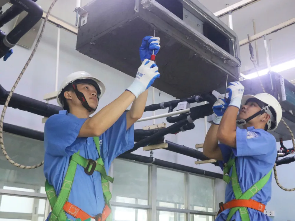 Học viên Trường Cao đẳng Kỹ thuật Cao Thắng 