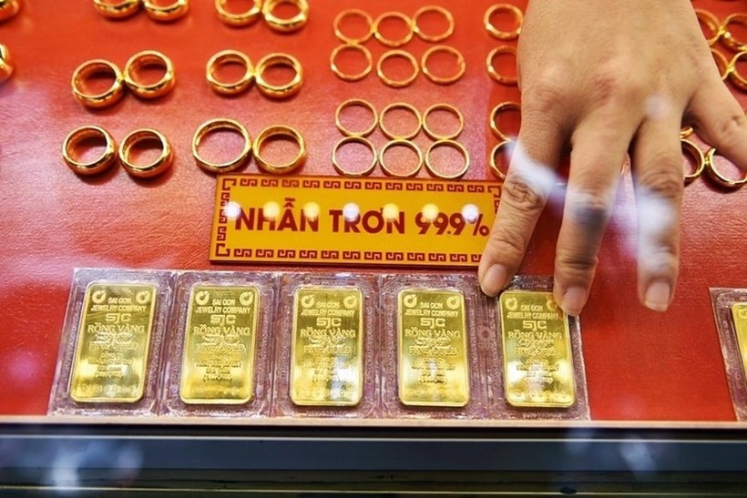 9月11日下午越南国内金片价格每两下跌100万元。