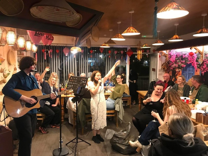 英国越南文化屋为旅英越侨同胞开启寻根之旅。