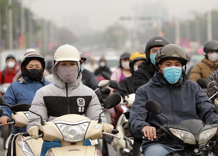 北部区域清晨有雾且天气寒冷。