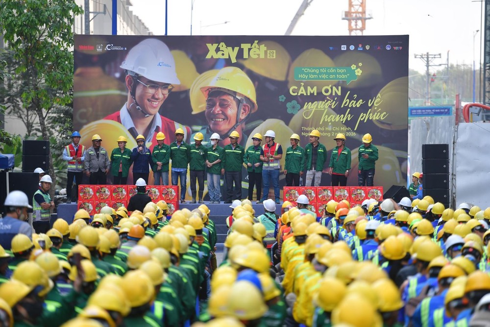  “建设2026新春”活动为胡志明市建筑工地的1100名工人带来春节氛围。