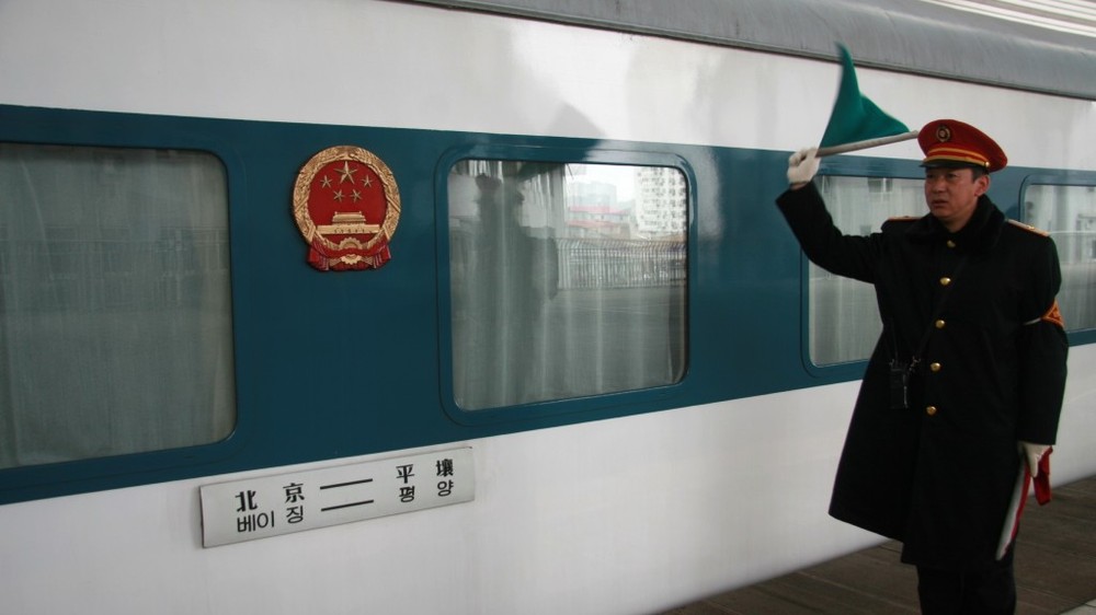 中朝国际旅客列车3月12日起双向开行。