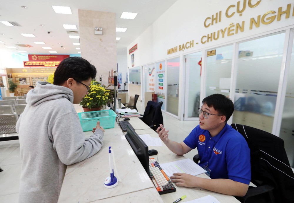  胡志明市税务局发起协助纳税人高峰月。