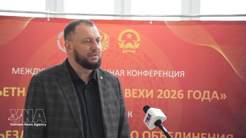 俄罗斯科学院中国与现代亚洲研究所领先研究员、历史学博士安东·布雷迪欣接受越通社记者的采访。