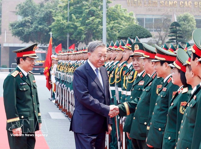 苏林总书记出席108中央军队医院胡志明勋章（第二次）授勋仪式暨建院75周年（1951.4.1-2026.4.1）纪念活动。