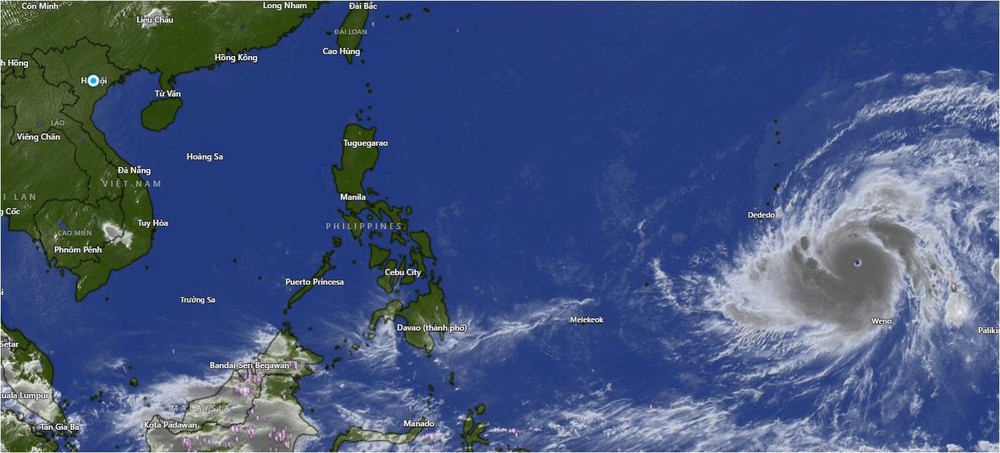 台风“森拉克”在太平洋西北海域活动的卫星图。