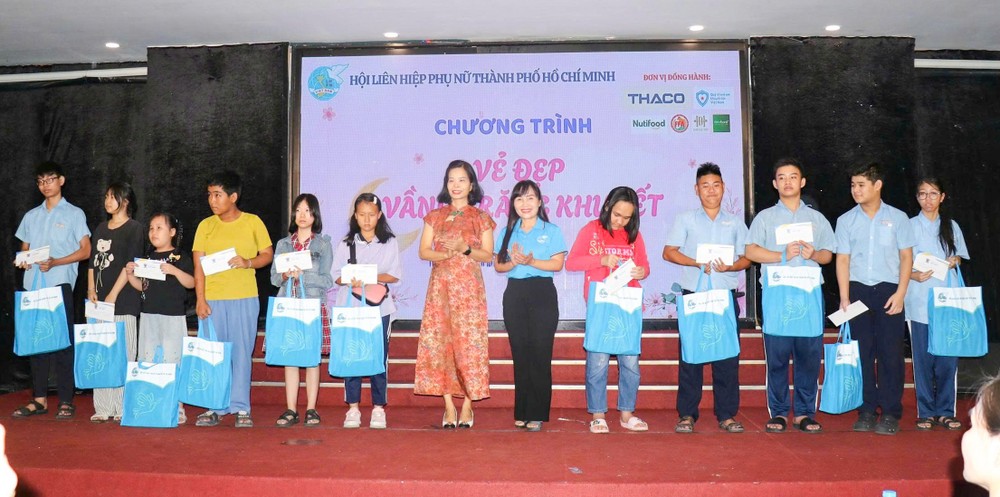 3  anh-3-8021-6284.jpg