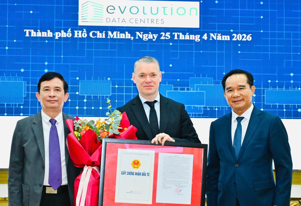 3  z7761665794283-bbc7e2afa631aa3b8f44f5becb96b4da-5971-6377.jpg