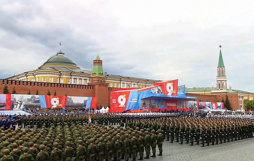 红场阅兵开始前。图源：塔斯社
