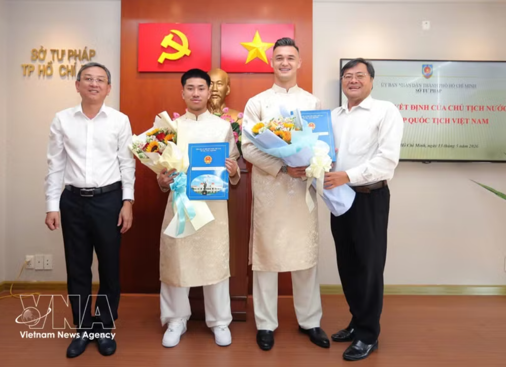 吴登科和黎江·帕特里克目前是胡志明市公安足球俱乐部的球员。