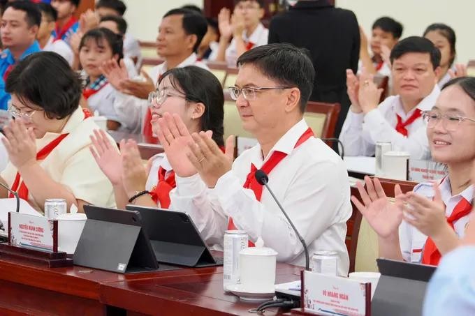 nghe4.jpg