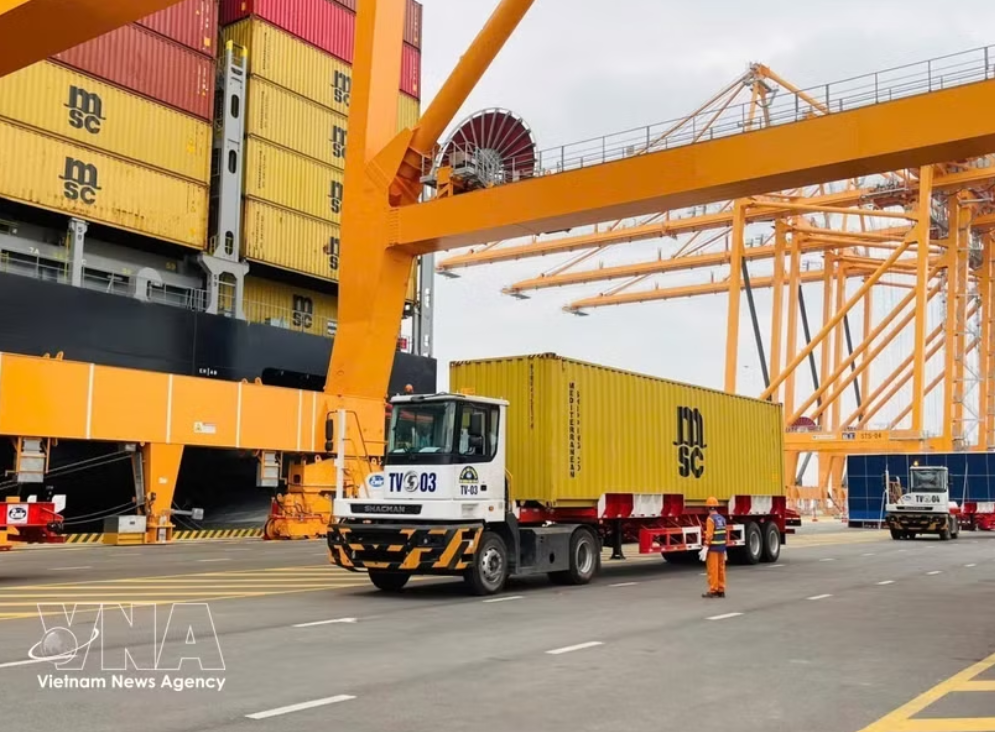 海防国际门户港3号和4号集装箱码头的货物进出口。图自越通社