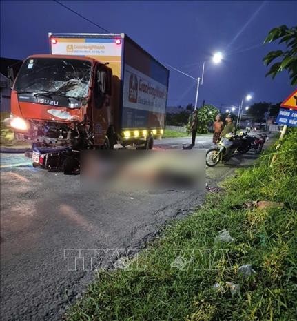 西宁省后义乡822号省路导致3人身亡的交通事故现场。图：越通社