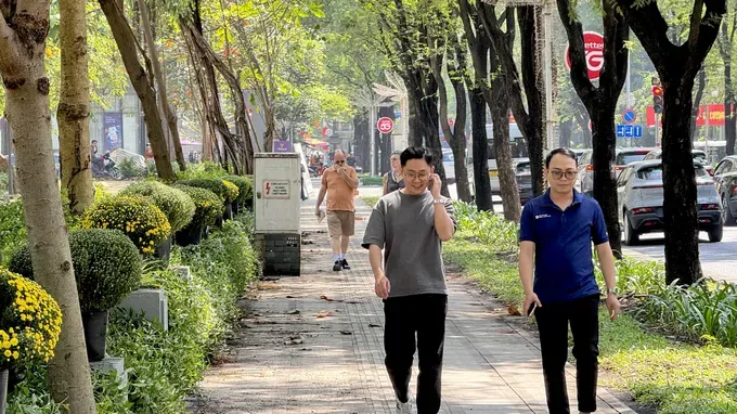 在公园中散步20至30分钟，可缓解慢性疲劳综合征。