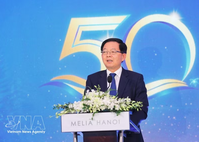 越南政府副总理胡国勇发表讲话。图自越通社