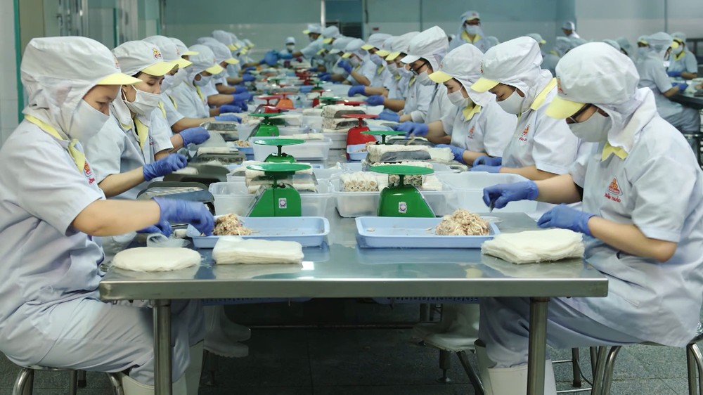 胡志明市越南畜产技术食品股份公司的食品加工。