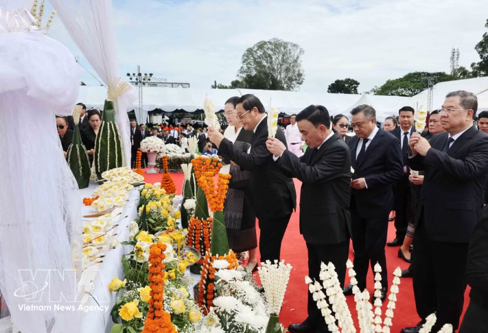 l3le-truy-dieu-chu-tich-quoc-hoi-lao.png