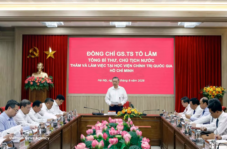 2tong-bi-thu-chu-tich-nuoc-tham-va-lam-viec.png