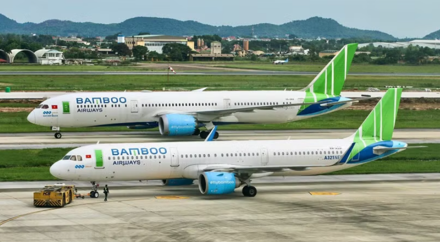 附图：越竹航空飞机