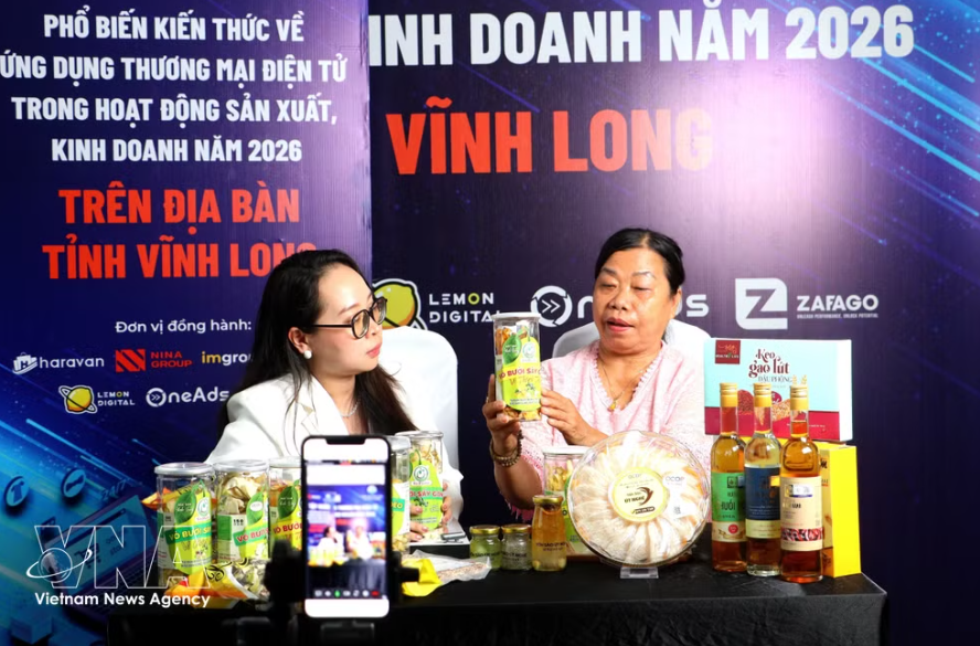 2thuong-mai-dien-tu.png